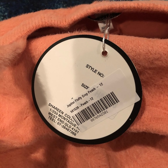 Beginning Boutique Jupiter Fluffy Crop Top - Picture 3 of 4